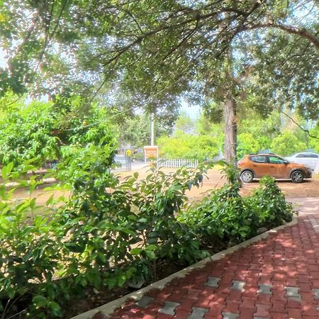 Secret Garden Hotel & Bungalows Чирали Экстерьер фото
