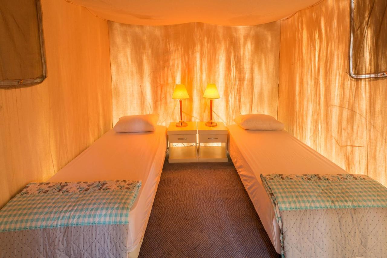 Secret Garden Hotel & Bungalows Чирали Экстерьер фото