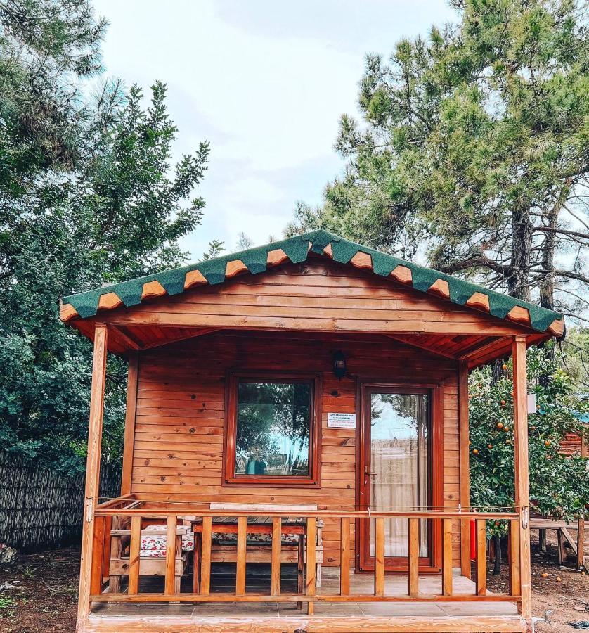 Secret Garden Hotel & Bungalows Чирали Экстерьер фото