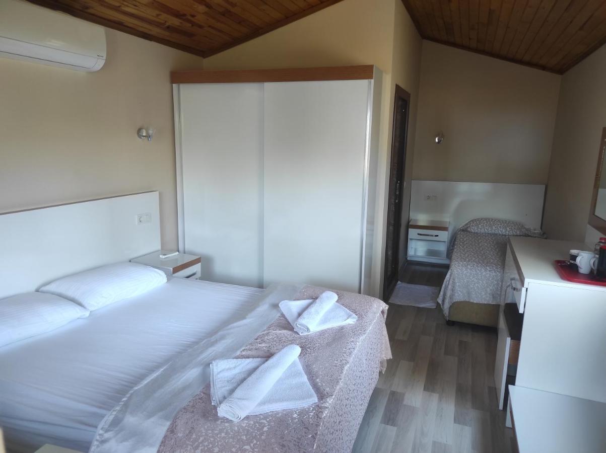 Secret Garden Hotel & Bungalows Чирали Экстерьер фото