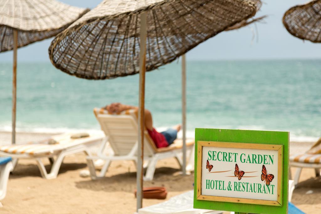 Secret Garden Hotel & Bungalows Чирали Экстерьер фото