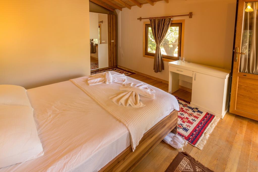 Secret Garden Hotel & Bungalows Чирали Номер фото