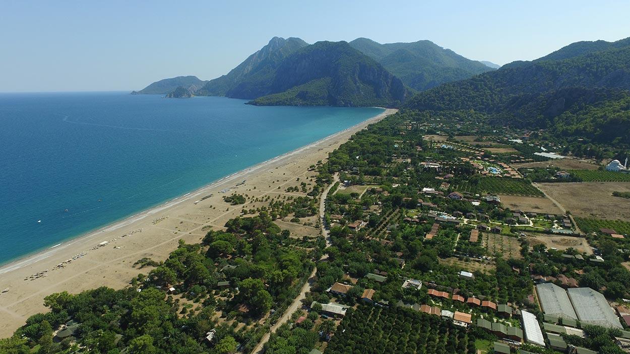 Secret Garden Hotel & Bungalows Чирали Экстерьер фото